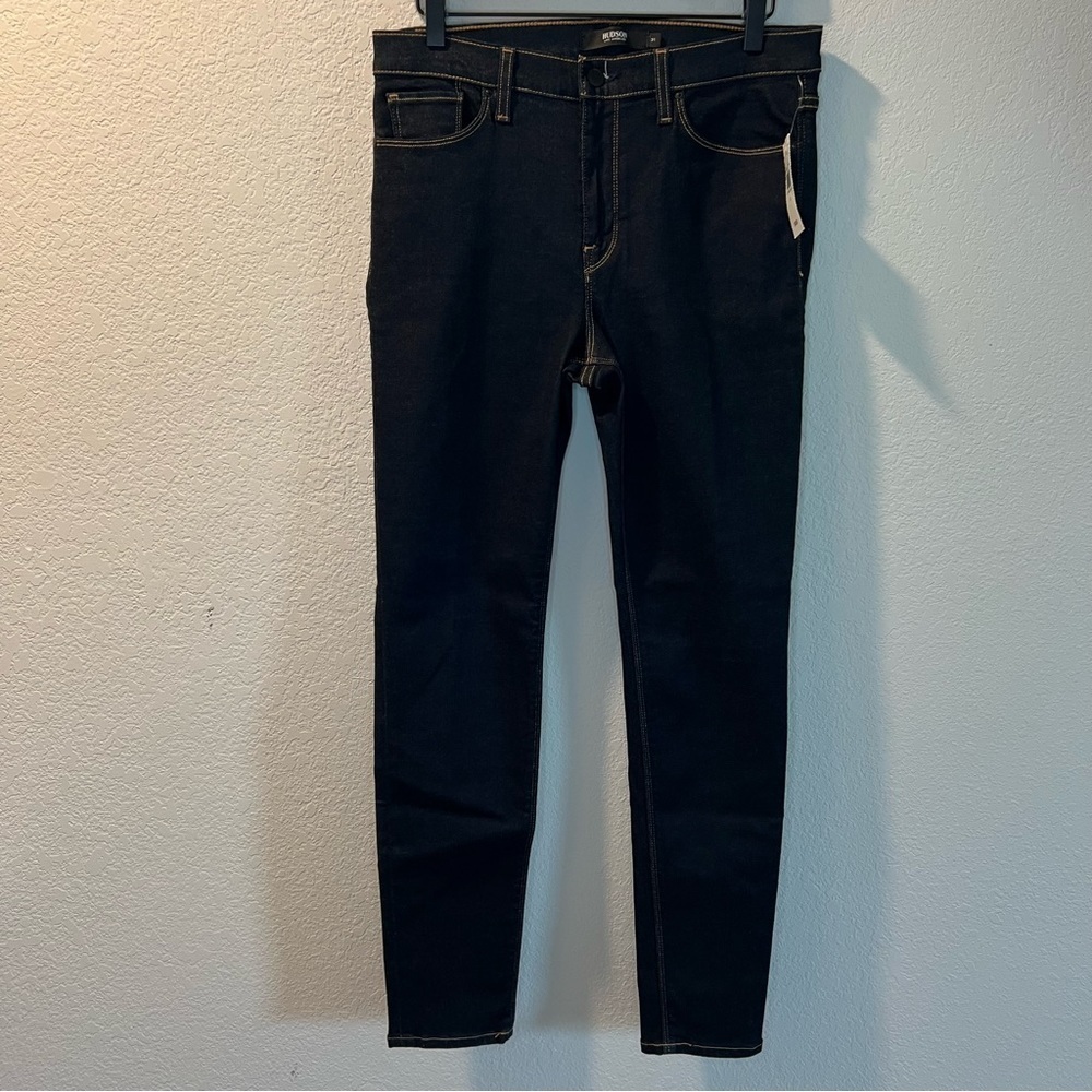 Women’s new Hudson darkwash Nico skinny jeans size 31